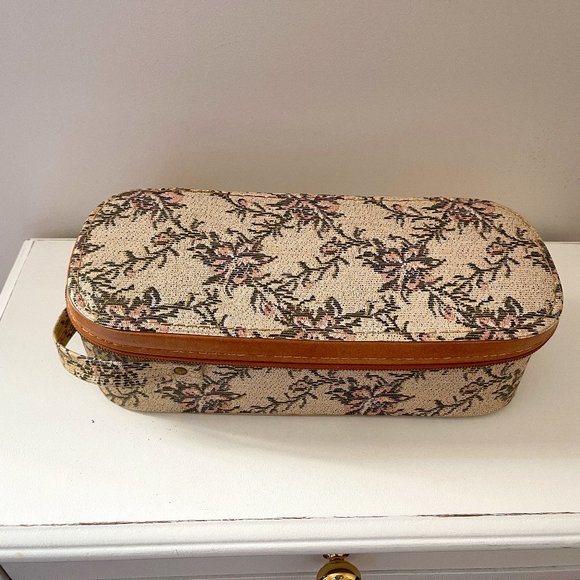 Classy Vintage/Antique Shoe Case Blondy Luggage Co. Montreal - Picture 1 of 3